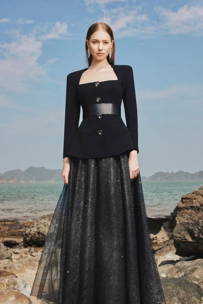 BLACK LONG SLEEVE TRAPEZOID NECKLINE BLAZER AND SKIRT SET